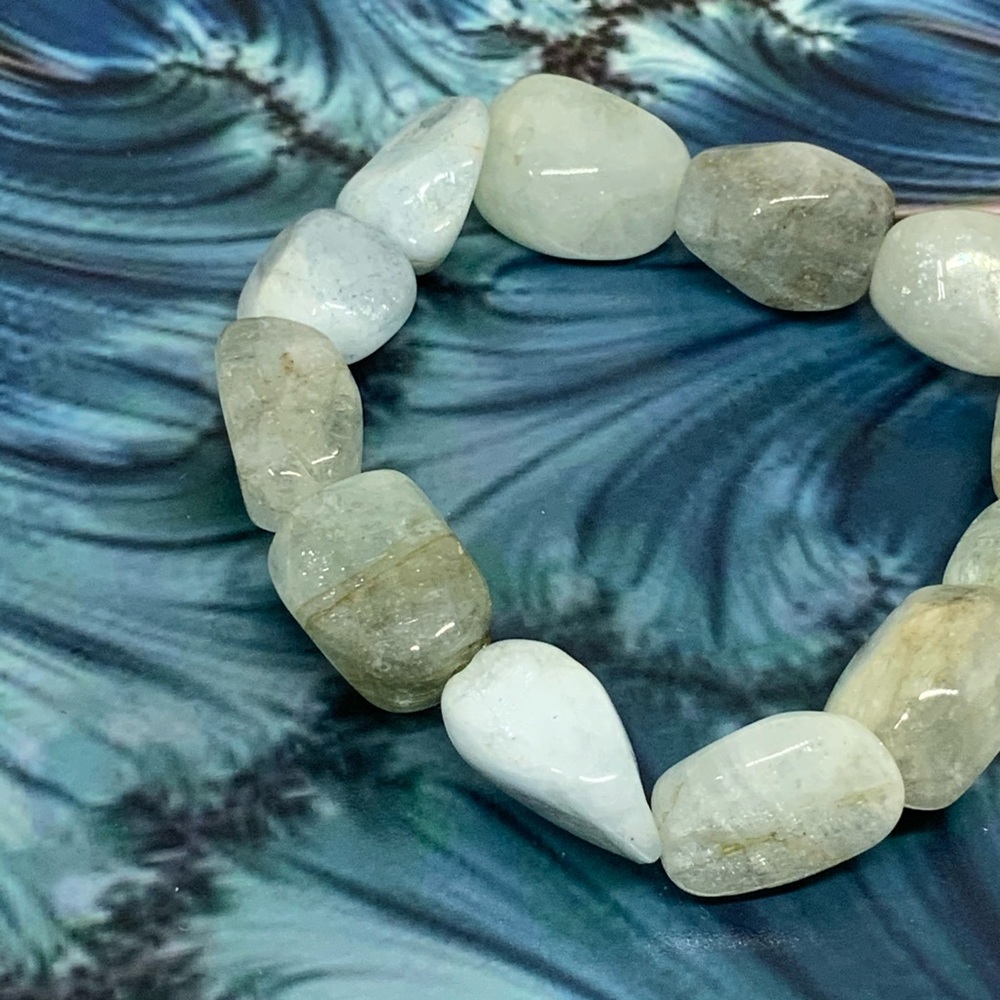 Agate Crystal Gemstone Stretch Bracelet - Picture 5 of 9
